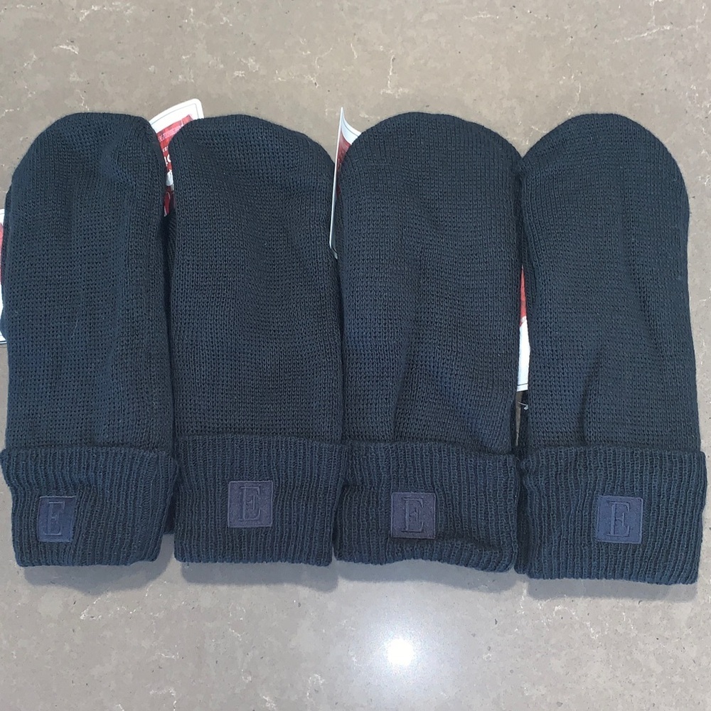 Final $ Qty 4 Pairs NWT Roots 73 Black Knit Adult Unisex Mittens L/XL